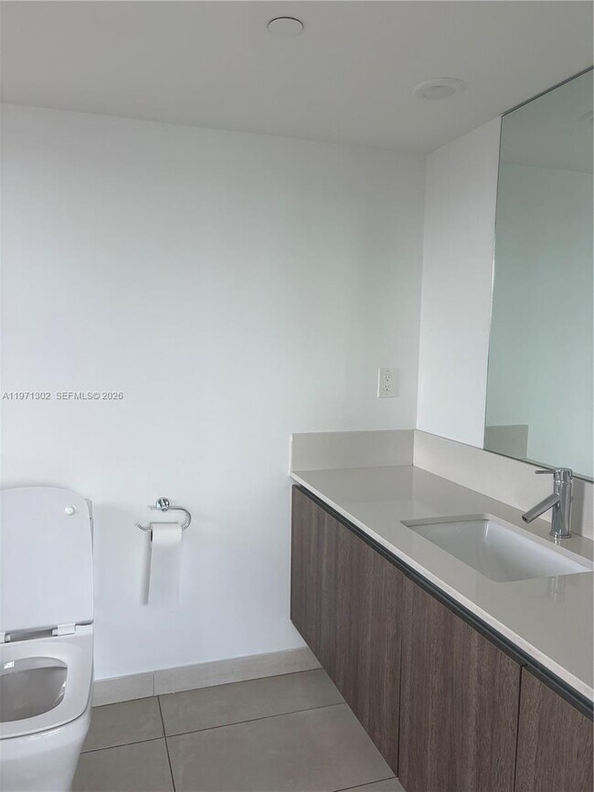 Building Photo - 1025 92nd St