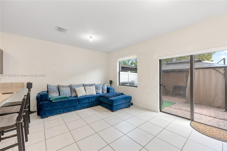 Building Photo - 9275 W 34th Ct
