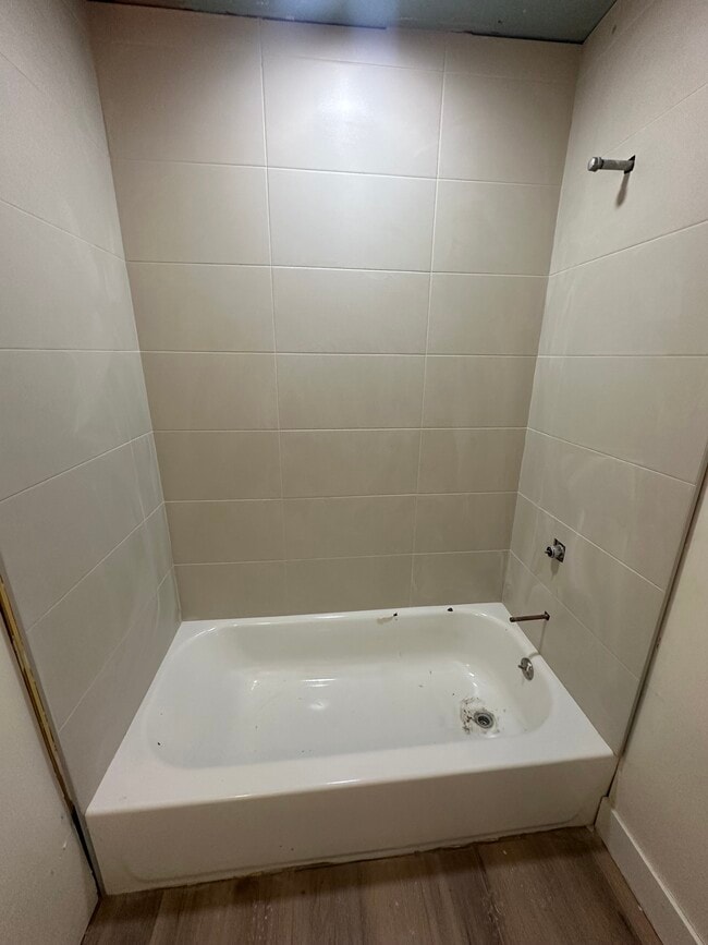 Building Photo - 3111 W Spruce St