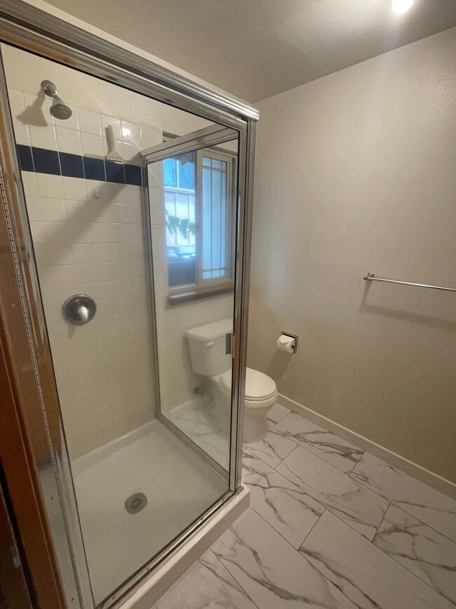 Building Photo - Haku Hale Ohana