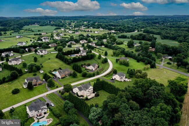 Building Photo - 602 Corsair Ct