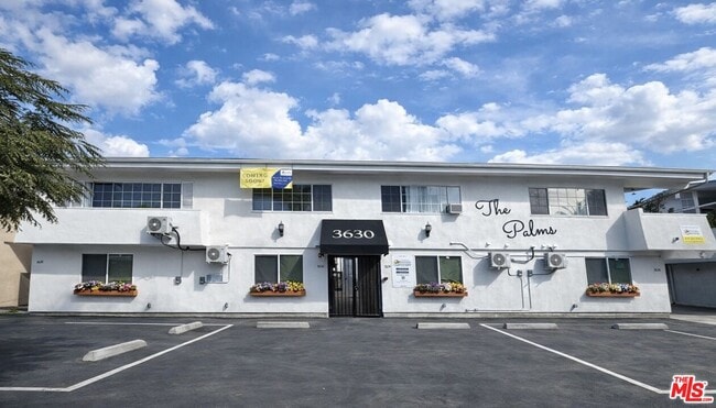 Building Photo - 3630 Midvale Ave