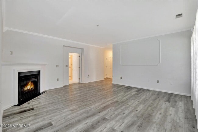 Building Photo - 337 St Andrews Pl