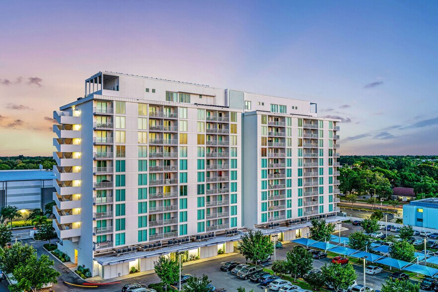 Elements on Third 3201 3rd Ave N Saint Petersburg FL 33713