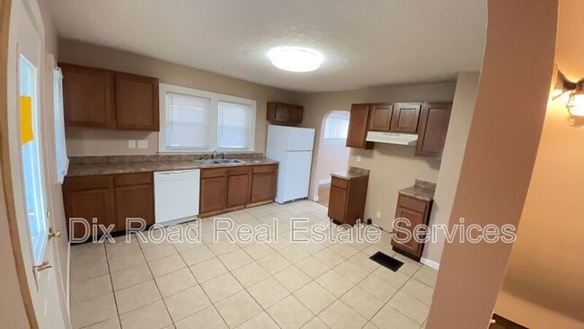 Building Photo - 1891 Stahlheber Rd