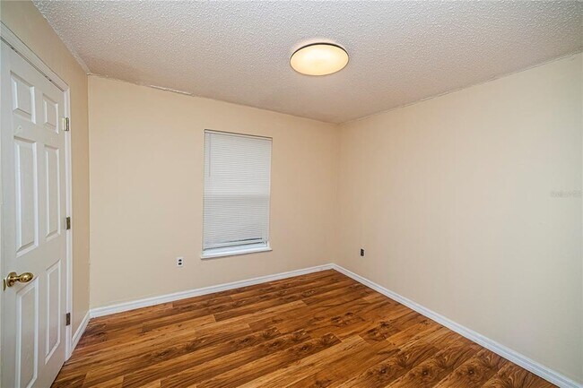 Building Photo - 3838 Stonefield Dr
