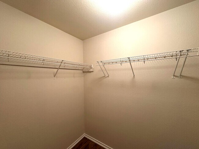 Building Photo - AVAILABLE NOW; APPLY AT OUR WEBSITE TODAY!!