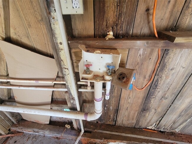 Building Photo - 1707 Market St