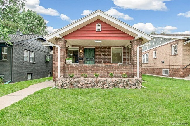 Primary Photo - 3711 Newton St