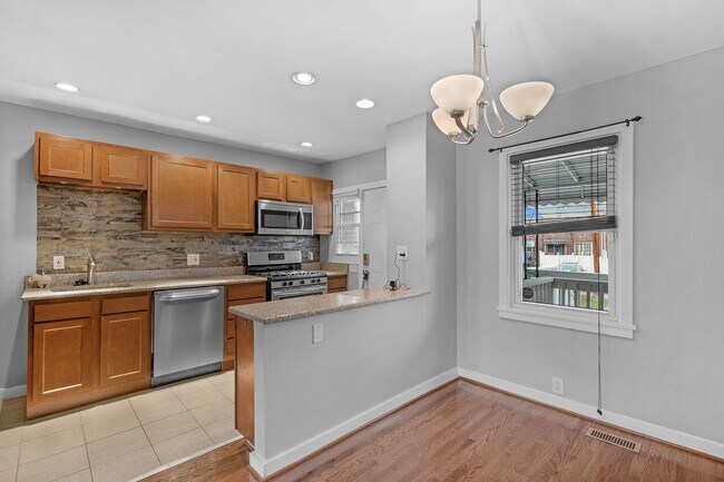 Building Photo - Gwynn Falls Beautiful 3 Bedroom With Finished Basement for RENT