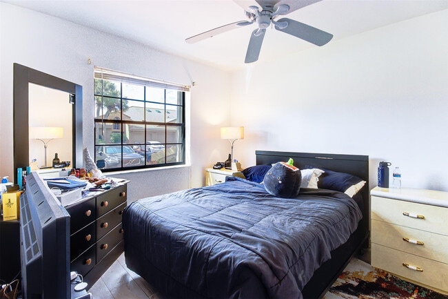 Building Photo - 18258 Covina Way