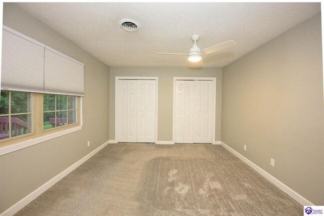 Building Photo - 226 Carey Ln