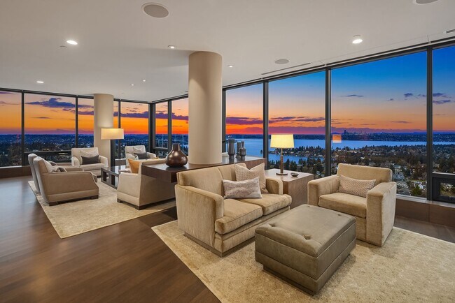 Building Photo - 3Bd/2.5Ba One Lincoln Tower Penthouse