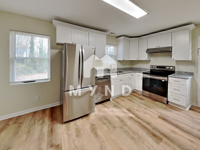 Building Photo - 6625 Cool Water Ct