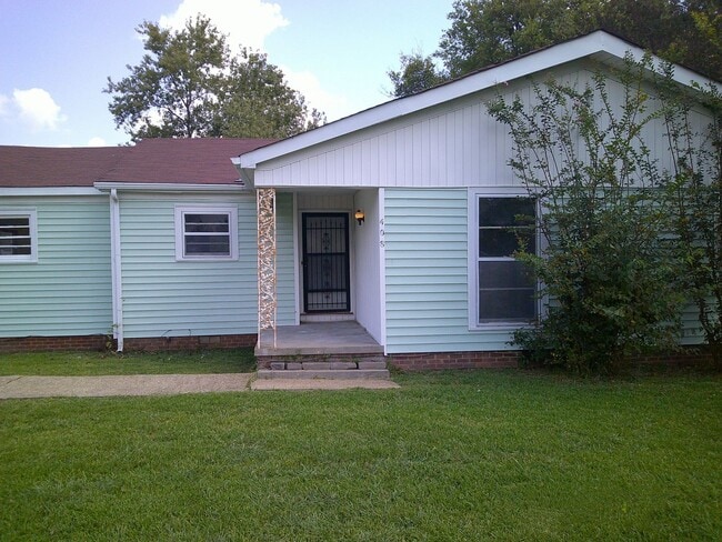 Building Photo - 408 Lumpkin Ave