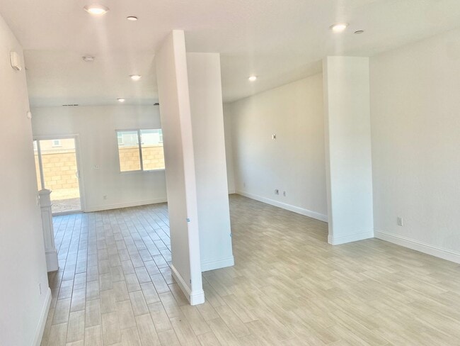 Building Photo - 288 Huntington Ave
