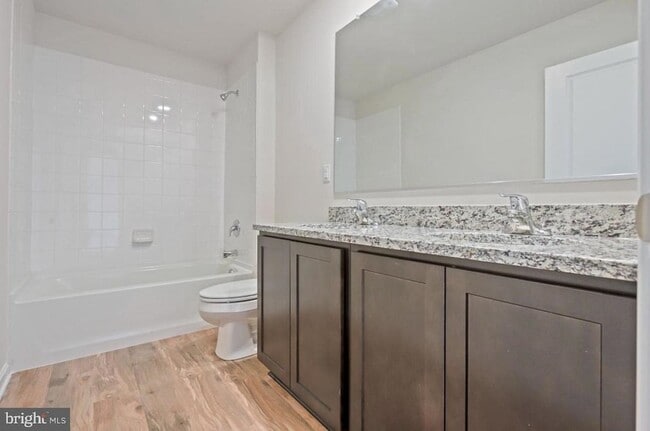 Building Photo - 4 Smokehouse Rd