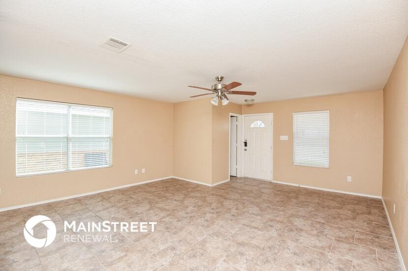 Building Photo - 1701 Vineridge Ln
