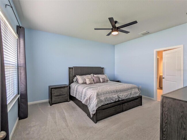 Building Photo - 6205 114th Ave E