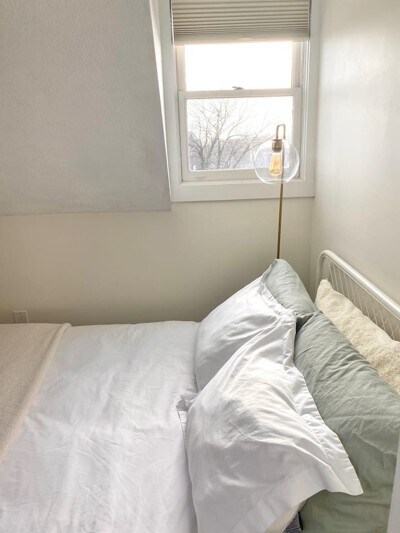 Bedroom - 17 Millett St