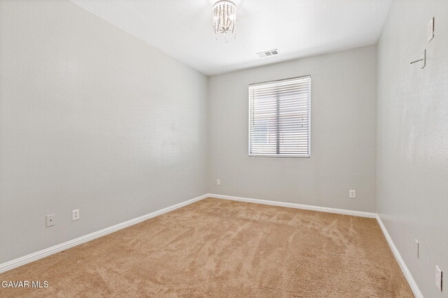 Building Photo - 5909 Viking