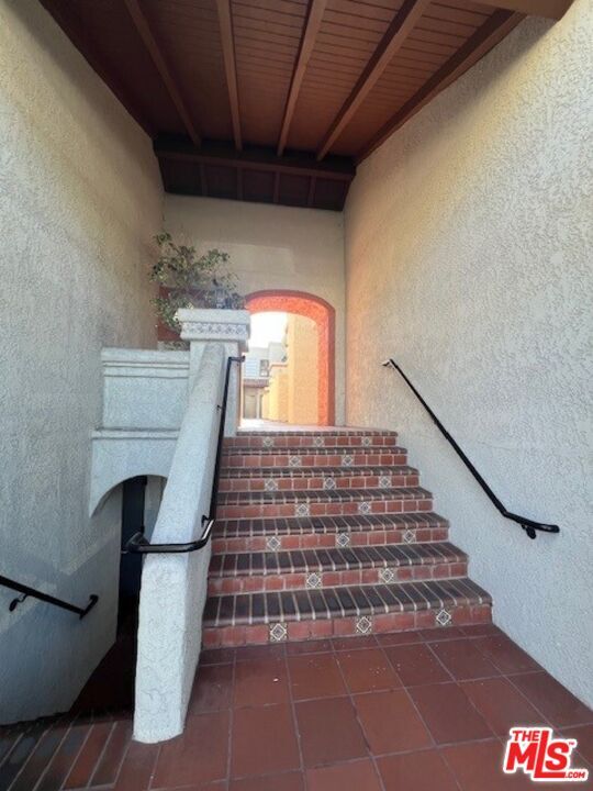 Building Photo - 3261 Sawtelle Blvd