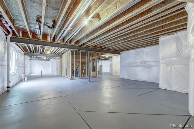 Building Photo - 4815 E 143rd Ave