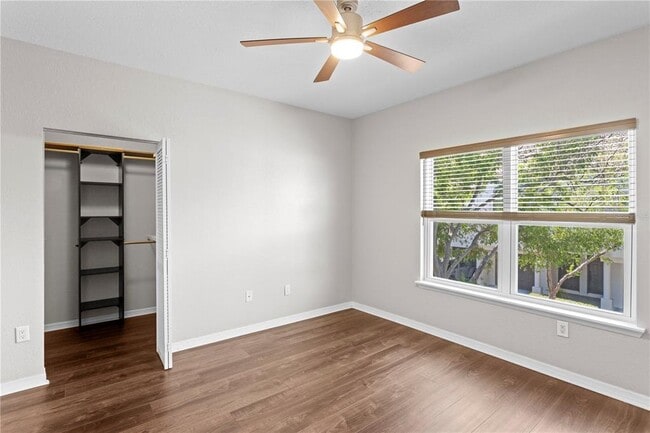 Building Photo - 943 Normandy Trace Rd