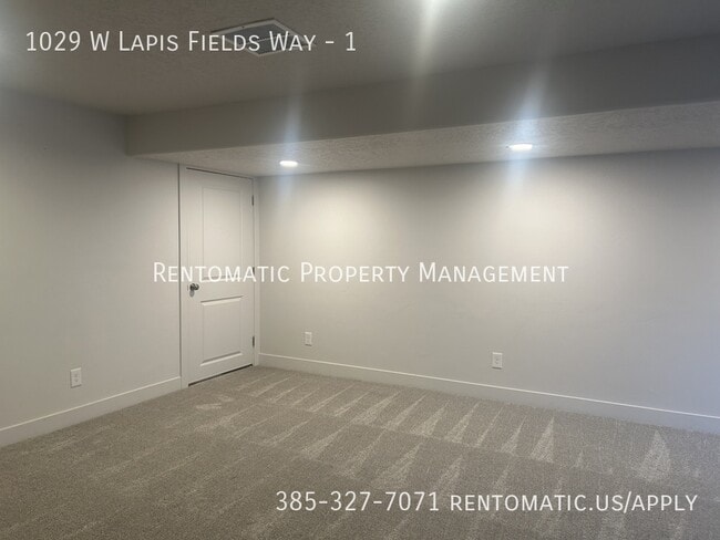 Building Photo - 1029 Lapis Flds Wy