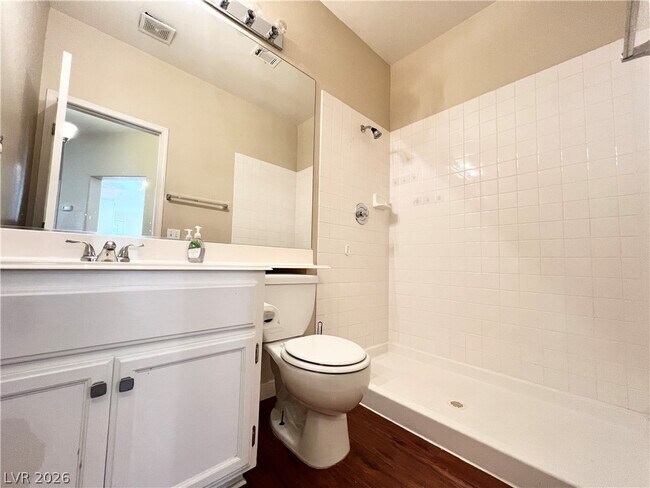 Building Photo - 1737 Buttermilk Dr