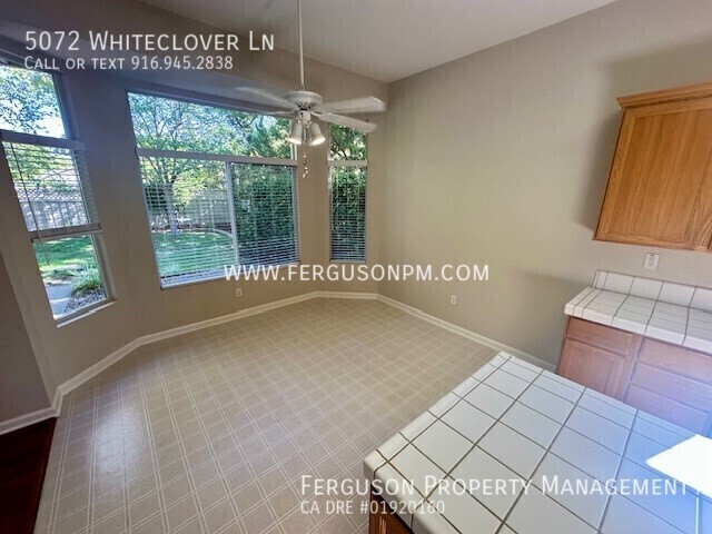 Building Photo - 5072 Whiteclover Ln