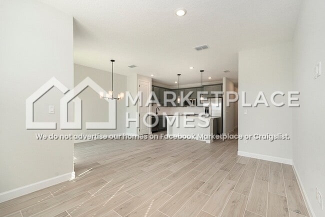 Building Photo - 7682 Deer Vly Cir