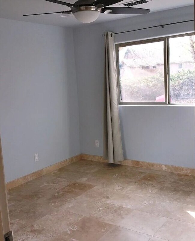 Building Photo - 1 Bedroom 1 Bathroom Single Level in Jacks...