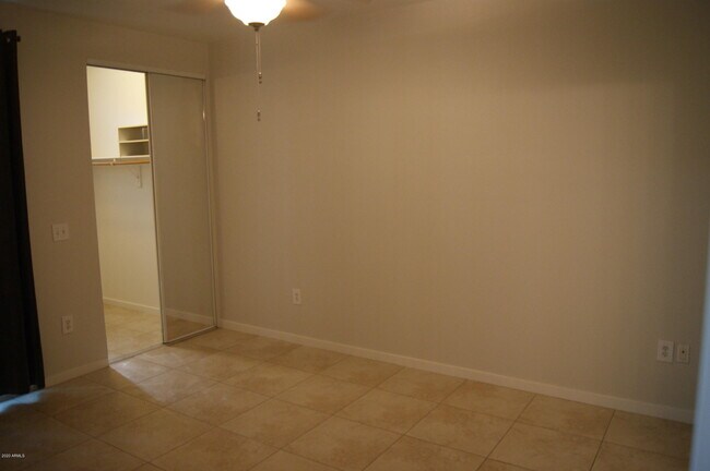 Building Photo - 3633 N 3rd Ave
