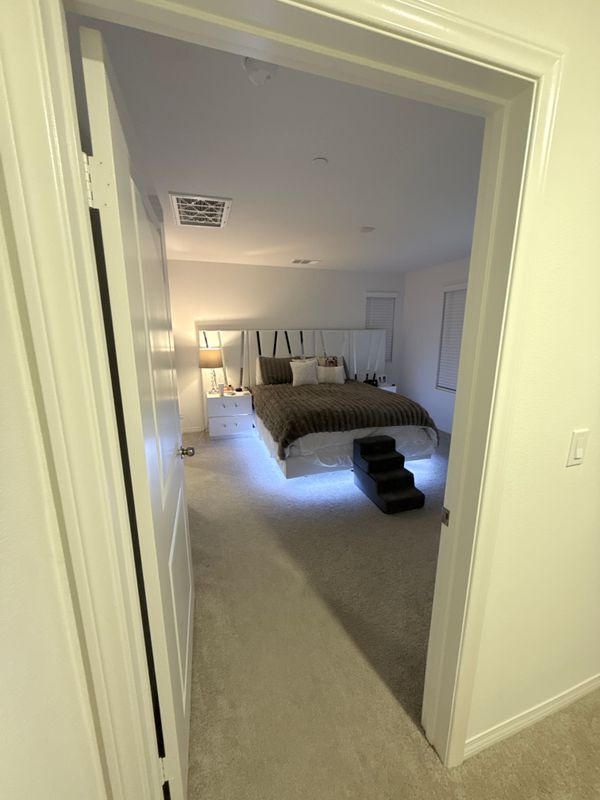 Building Photo - 2448 Powell Dr