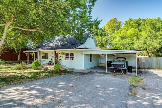 Building Photo - 20075 San Marcos Hwy