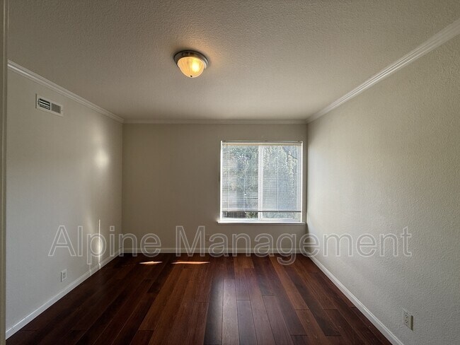 Building Photo - 480 22nd Ave