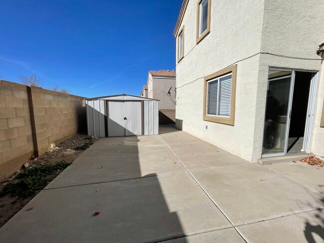 Building Photo - 10716 Habanero Way SE