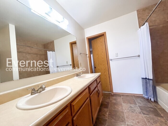 Building Photo - 4012 Muse Way