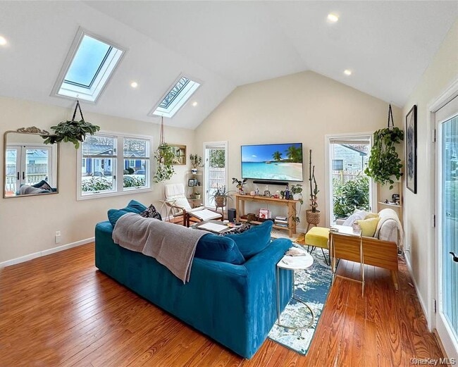 Building Photo - 120 Clinton Ave