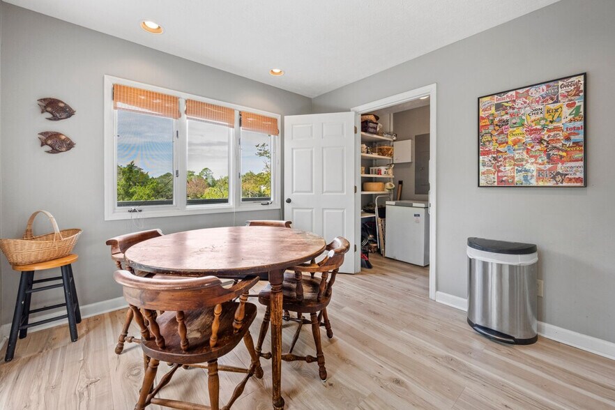 Building Photo - 409 Debordieu Blvd