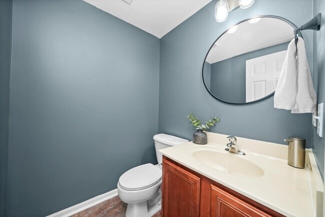 Building Photo - 861 Pheasant Trail