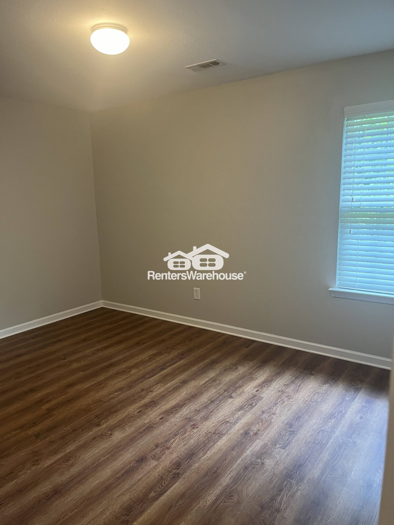 Building Photo - 4328 Houldsworth Dr