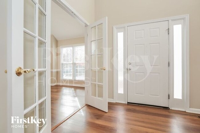 Building Photo - 5212 Autumn Woods Dr