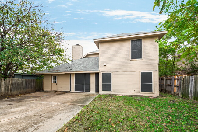 Primary Photo - COMING SOON - Cedar Hill: Large 5 Bedroom,...