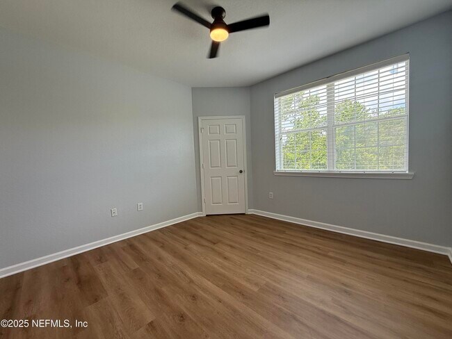 Building Photo - 440 S Villa San Marco Dr