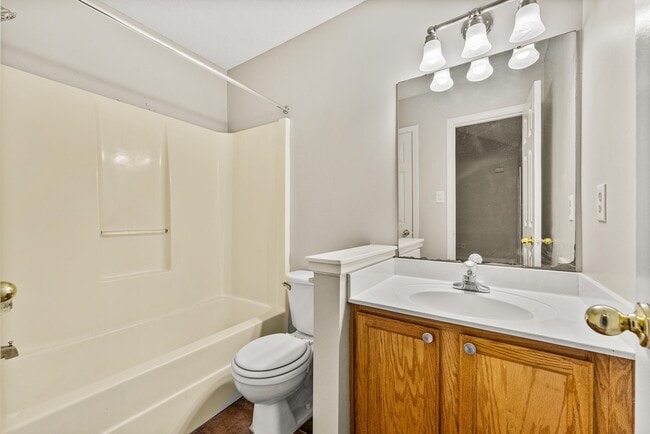 Building Photo - 7016 S Estacada Way