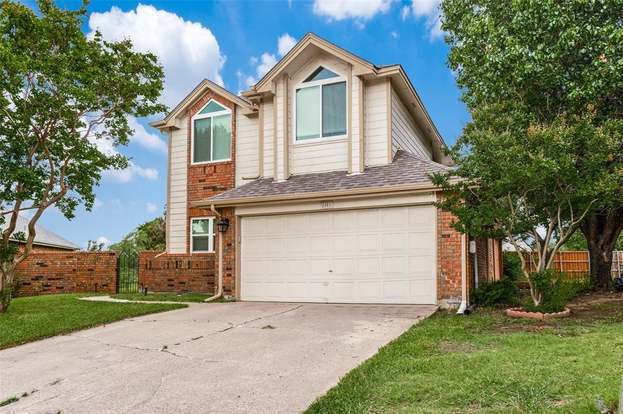 Building Photo - 2401 Brooke Ct