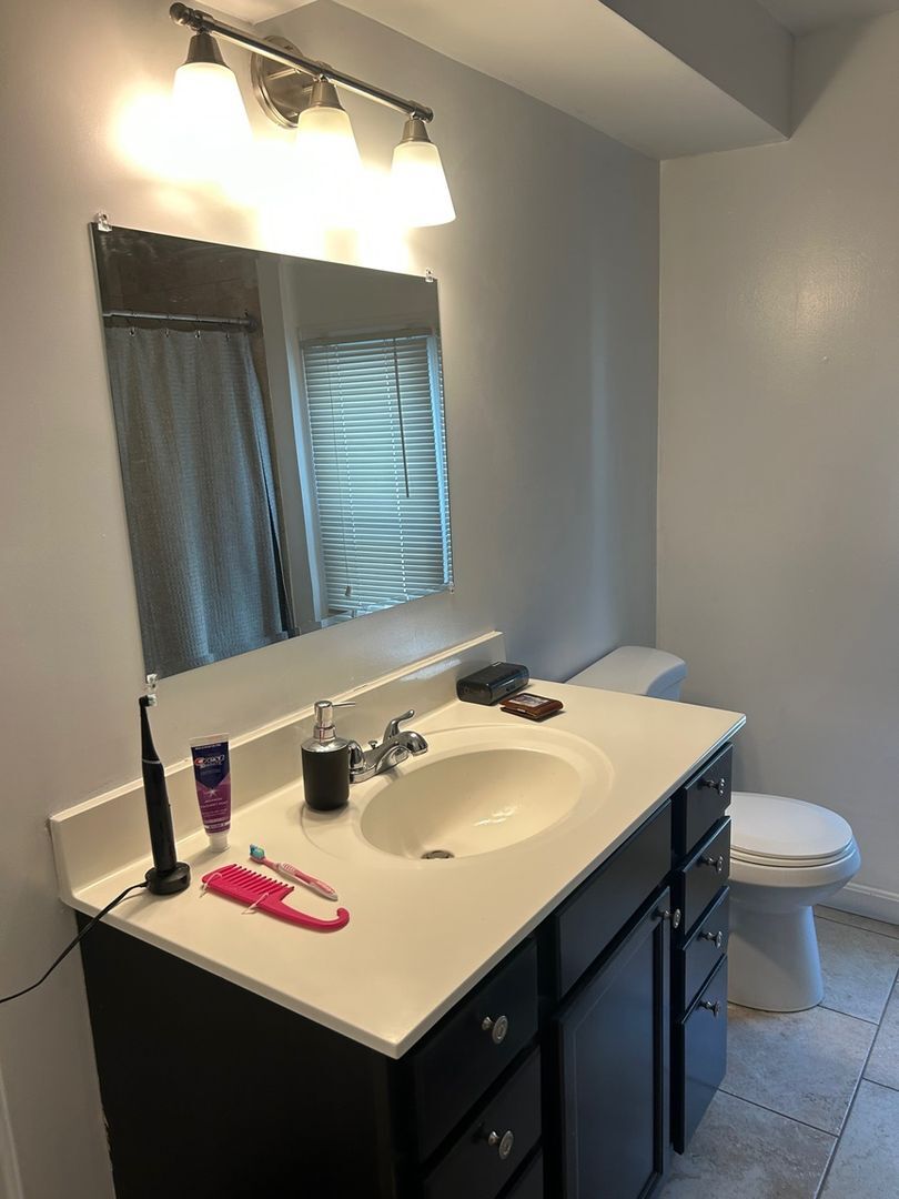 Building Photo - 31 Franklin Ave