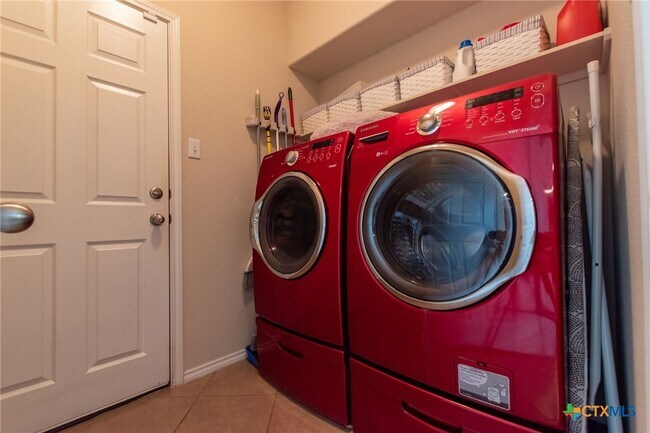 Building Photo - 4910 Ledgestone Trail